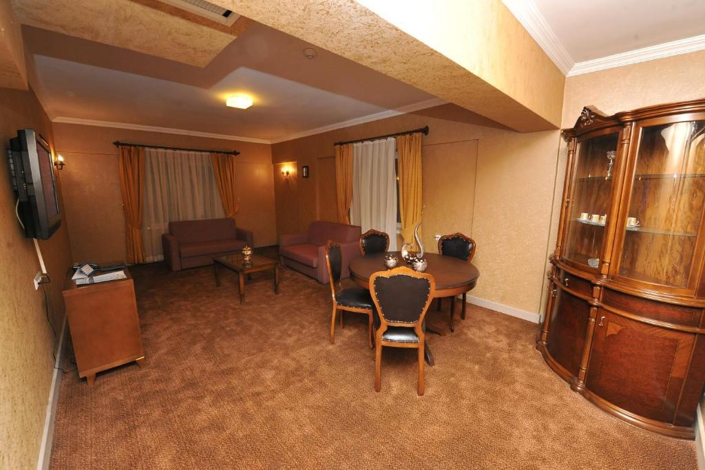 Basak Termal Hotel 크즐자하맘 객실 사진